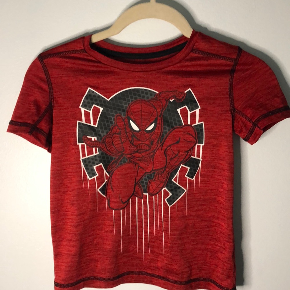 EUC Jumping Beans boys Spider-Man dry fit shirt size 6